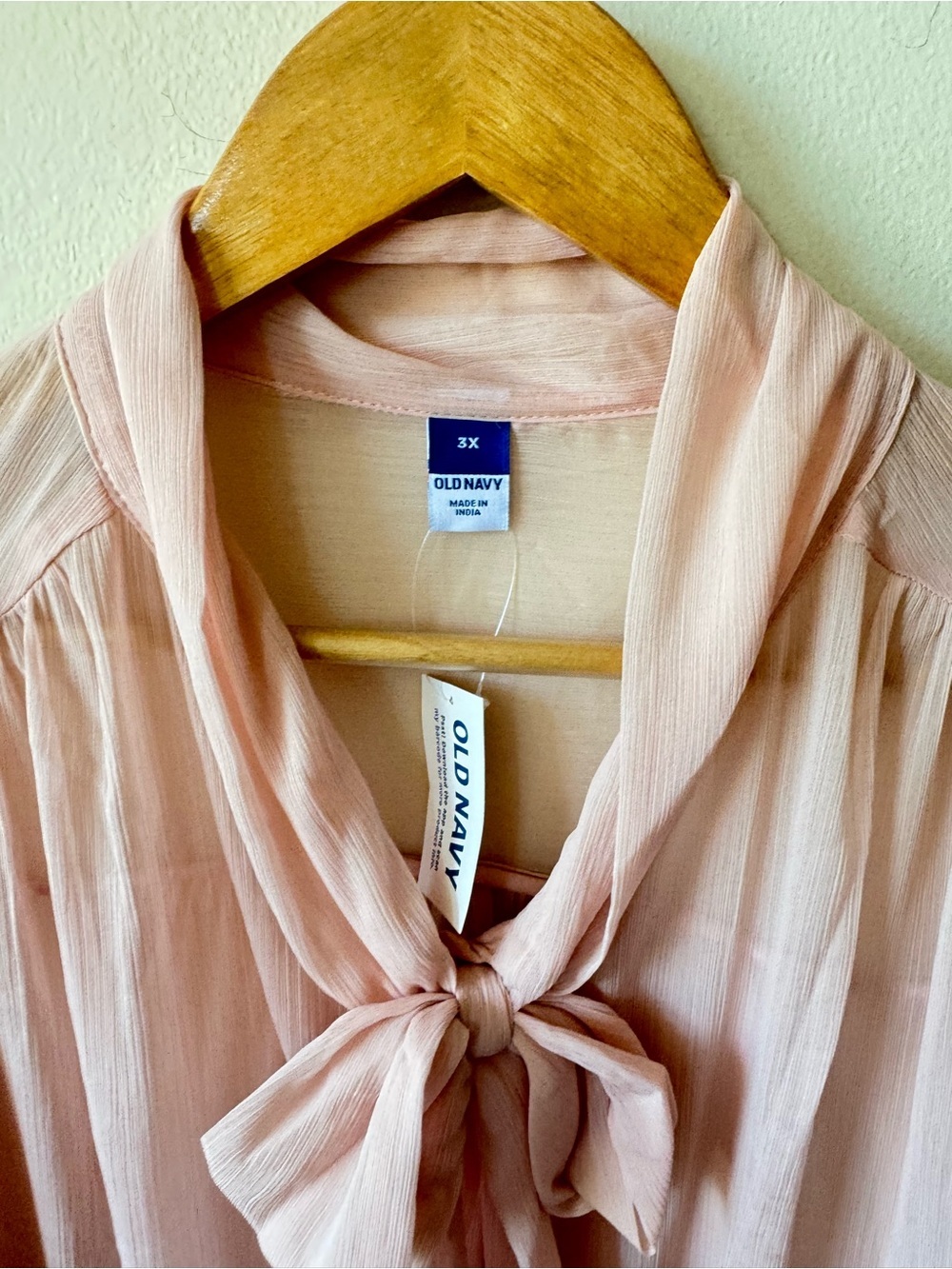 NWT Old Navy Pink Tie-Neck Long-Sleeve Blouse - Picture 7 of 9
